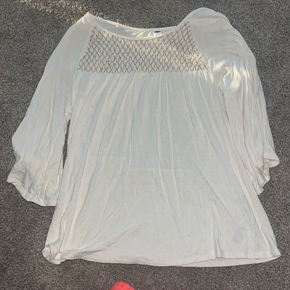 Old navy white and gold half sleeve blouse - Picture 1 of 2